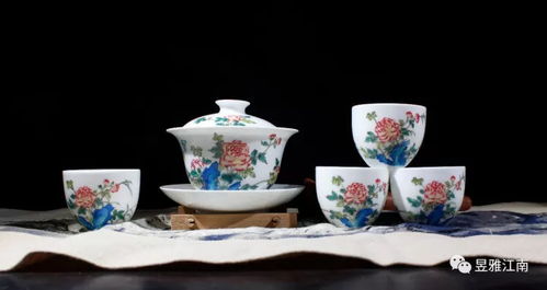 景德镇瓷器 手工坯珐琅彩，花开富贵映雅韵