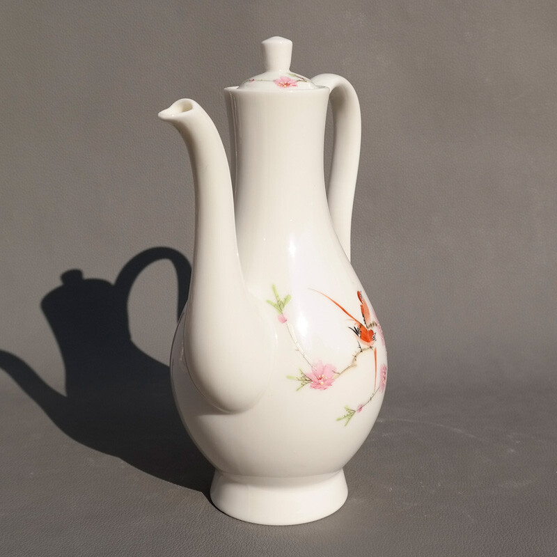 匠心独运，桃花寄情 景德镇陶瓷水点桃花酒壶